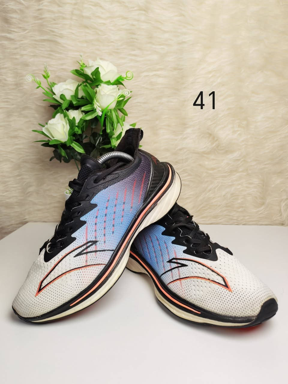 عرض لمده 24 ساعه  كميه محدوده 💥💥💥💥احذيه باله  نضافه 95% سعر القطعه 10 الف فقط 

يوجود توصيل لجميع المحافظات 3 الف فقط 🚕

متابعه للحساب حت يوصلك كلشي اول بأول 👍


**إذا كنت صاحب هذا الإعلان وتريد حذفه لأي سبب، رجاءا أرسل رسالة إلى الدعم الفني**