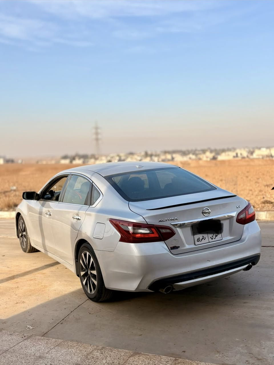 ALTIMA / 2018
سلفر 
رقم دهوك
محرك 2.5 VVT المرغوب 
مشي السيارة 160 الف 

مواصفات السيارة  SV : 
1-بصمة
2-تشغيل عن بعد
3-كشن كهرباء
4-ويل كب 
5-لايت زينون 
6-ليد امامي
7-تحديد مسار 
8-رادارات
وبعد بيها مواصفات…. 

ضرر السيارة ( جاملغ خلفي بدون داخل ) 

مكان السيارة ( موصل ) 

السعر ( 120 ) وبيها مجال بسيط 

الارقام: 
***********
***********
