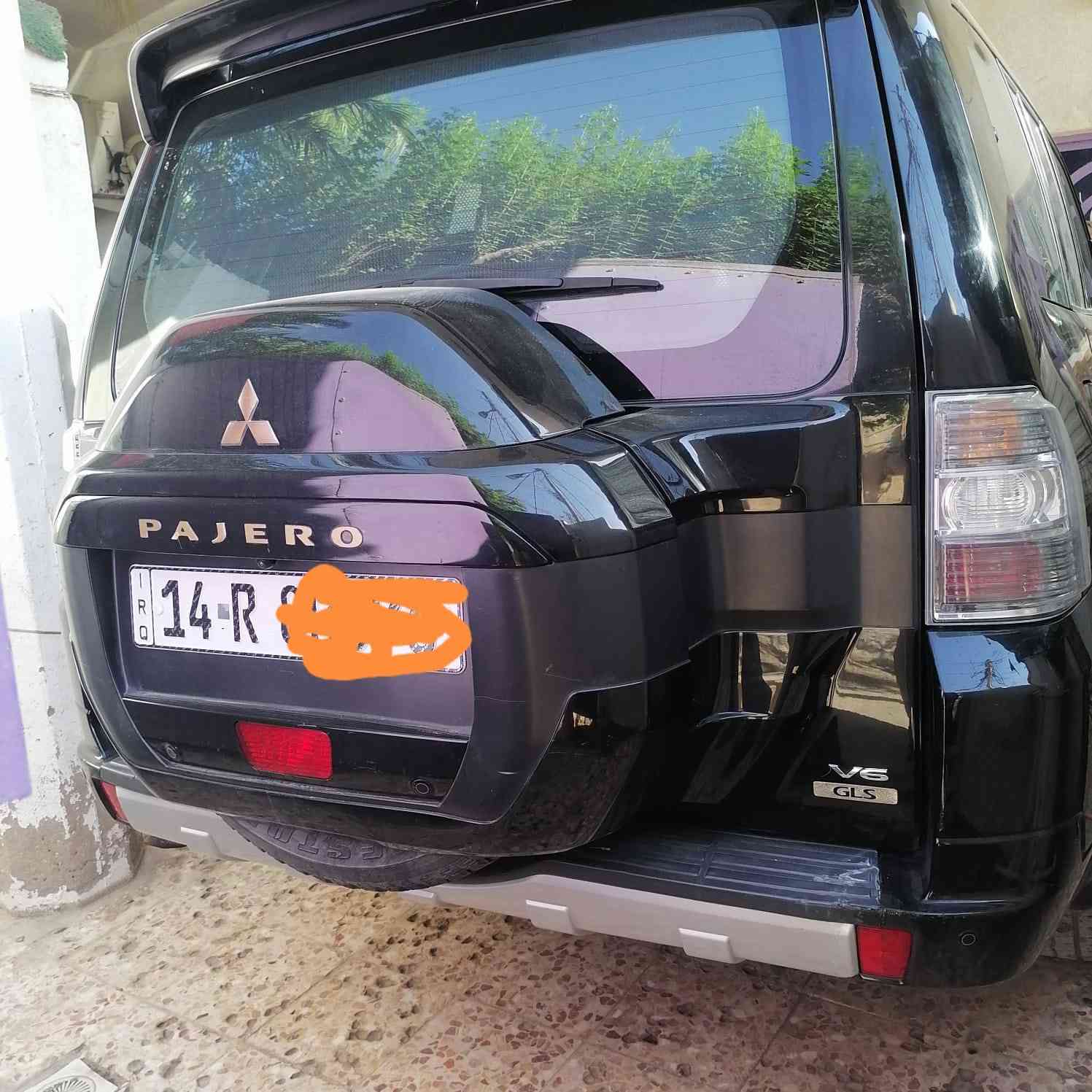 السلام عليكم  باجيرو حبتور خليخي مكفوله كفاله عامه سونار موجود فول  تنته كشنات كهربا تخم تاير تبريد السيارا جاهزه مانقصهه برقي محرك 6سلندر 5300
***********
المكان البصرا 
مكلف بلنشر
السعر 175
