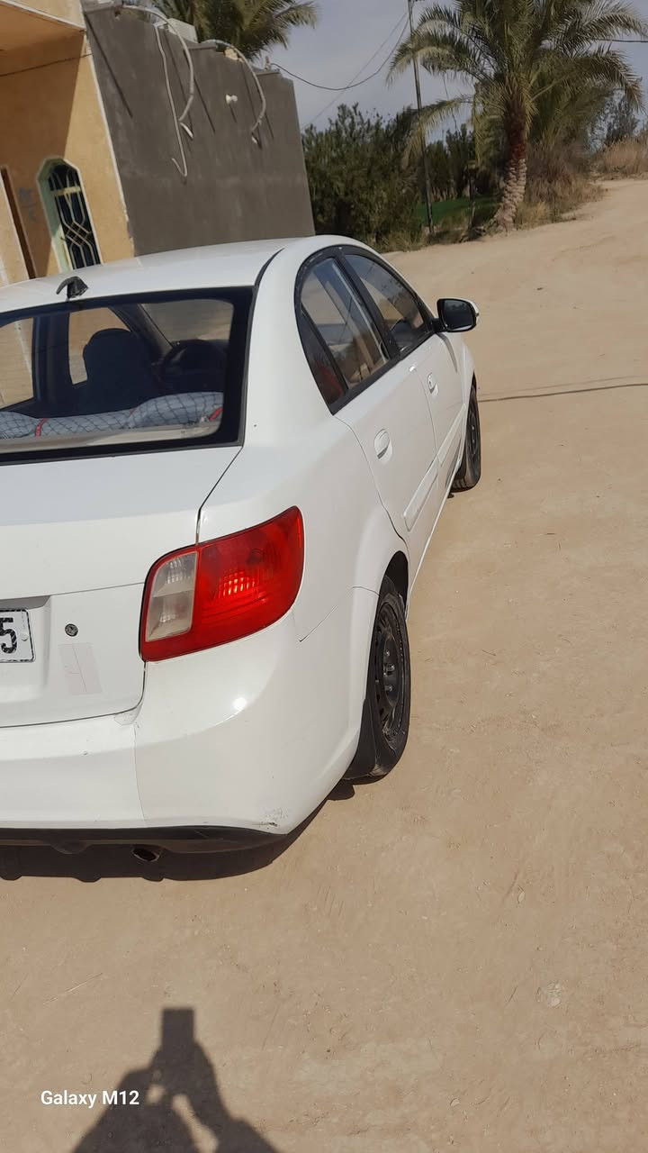 كيا ريو خليجي ميكنه ١٦٠٠ سياره مكفوله من فتح وتبديل مكان رميثه تفاصيل ترهم قصاد  *********** موديل ١١
