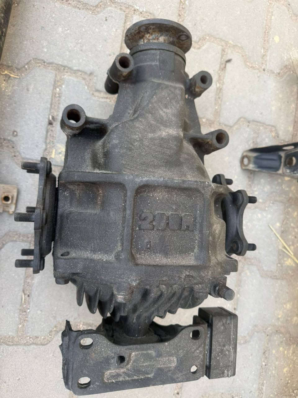 غراض بطه بلاش
دشبول كامل تحويره بلادي 
عقل 3000 شرط شغل 
 دجات محرك جديد 
 اكسل وكاردن
عطر دعاميه
دعاميه خلفيه
جامه خلفيه
جعمقه وباور
بدنه راديتر
قبق بانزين وبعد بيهن غراض 
كلهن  ب 350 
*********** البصرة, العراق
