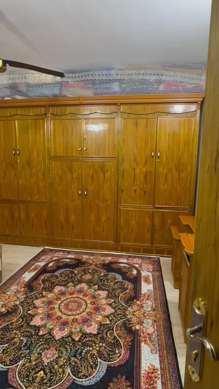 غرفة اخشاب عراقيه للبيع بغداد البلديات حي ضباط
الرقم ***********
