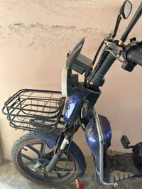 بايسكل شحن نضيف حيل للبيع موديل 25 السعر 350وبي مجال قليل اتصال وتدلل ...