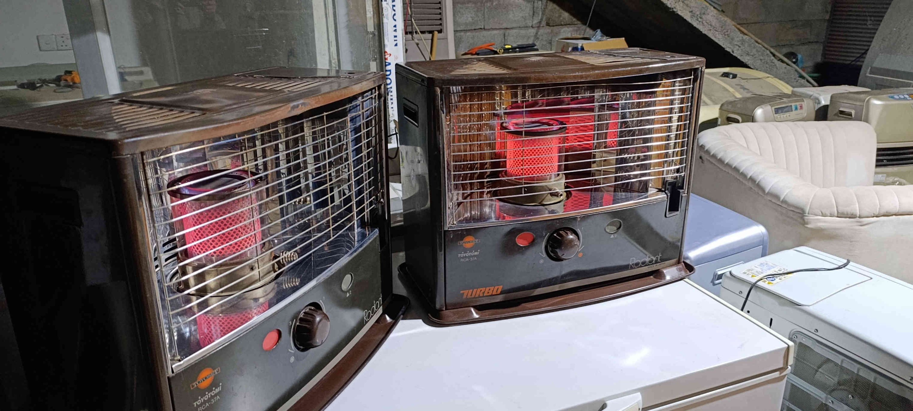 سلاوی خوداتان لێبێت دوو سۆبەی تۆربۆی زۆر خاوێن بۆ فرۆشتن هەر بەرێزێک خوازیارە پەیوەندی بکات یا خود نامە بنێریت  
***********
***********
تێ بینی ناو نیشام  سۆران بەرزێوە
