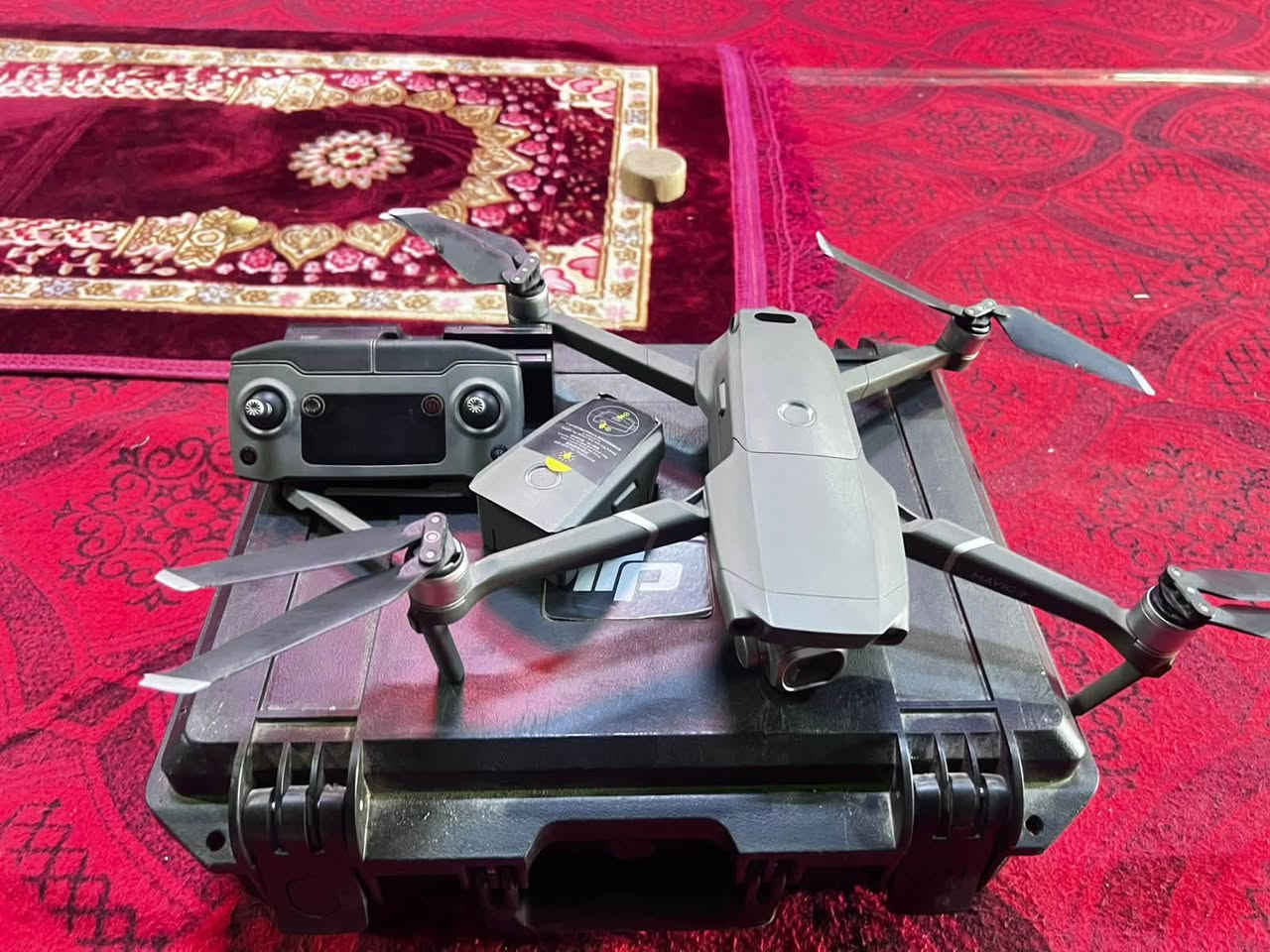 طياره ديجي اي للبيع ملحقات بطاريه عدد ٢وشاحنه وجنطه مكاني بغداد الستفسار على الرقم ***********
