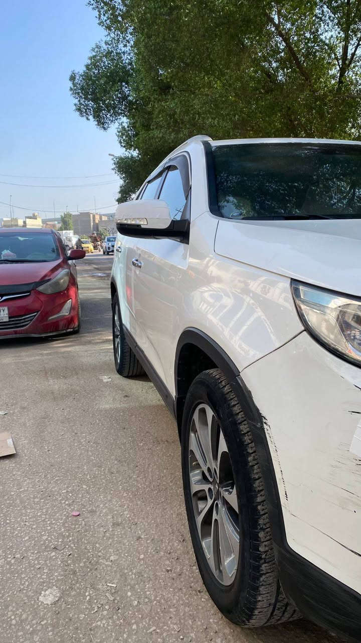 2013 فول عدا الفتحة 4 سلندر بيه ربع باب صبغ رقم اربيل مبدل الگازگيت فقط 7 راكب ماشية 170 الف*********** النجف, العراق
