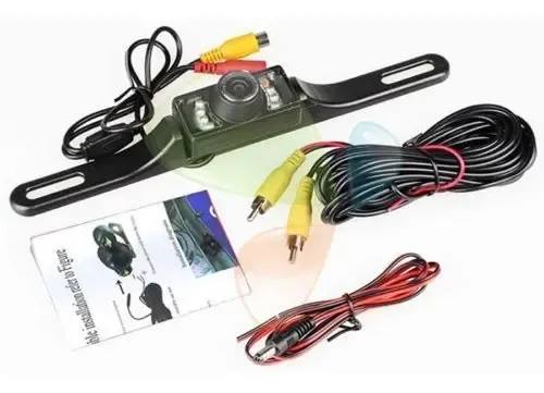 كاميرا خلفية للسيارة تُثبت على لوحة الترخيص (Car License Plate Rearview Camera).هذا النوع من الكاميرات مصمم ليتم تركيبه بسهولة كإطار للوحة السيارة الخلفية، مما يساعد السائق في الرؤية عند الرجوع للخلف.مميزات ومواصفات عامة لهذا المنتج:سهولة التركيب: تُثبت مباشرة كإطار للوحة الترخيص دون الحاجة لثقب جسم السيارة في الغالب.زاوية رؤية واسعة: توفر الكاميرا عادةً زاوية تصوير عريضة (تصل أحياناً إلى 170 درجة) لتغطية النقاط العمياء خلف السيارة.دعم الرؤية الليلية: تشتمل العديد من هذه الطرازات على مصابيح LED مدمجة لتحسين الرؤية في ظروف الإضاءة المنخفضة.مقاومة للماء: المنتج مصمم للاستخدام الخارجي، لذا يكون عادةً بمعيار مقاومة للماء (مثل IP67 أو IP68) ليتحمل الأمطار وظروف الطقس.


**إذا كنت صاحب هذا الإعلان وتريد حذفه لأي سبب، رجاءا أرسل رسالة إلى الدعم الفني**