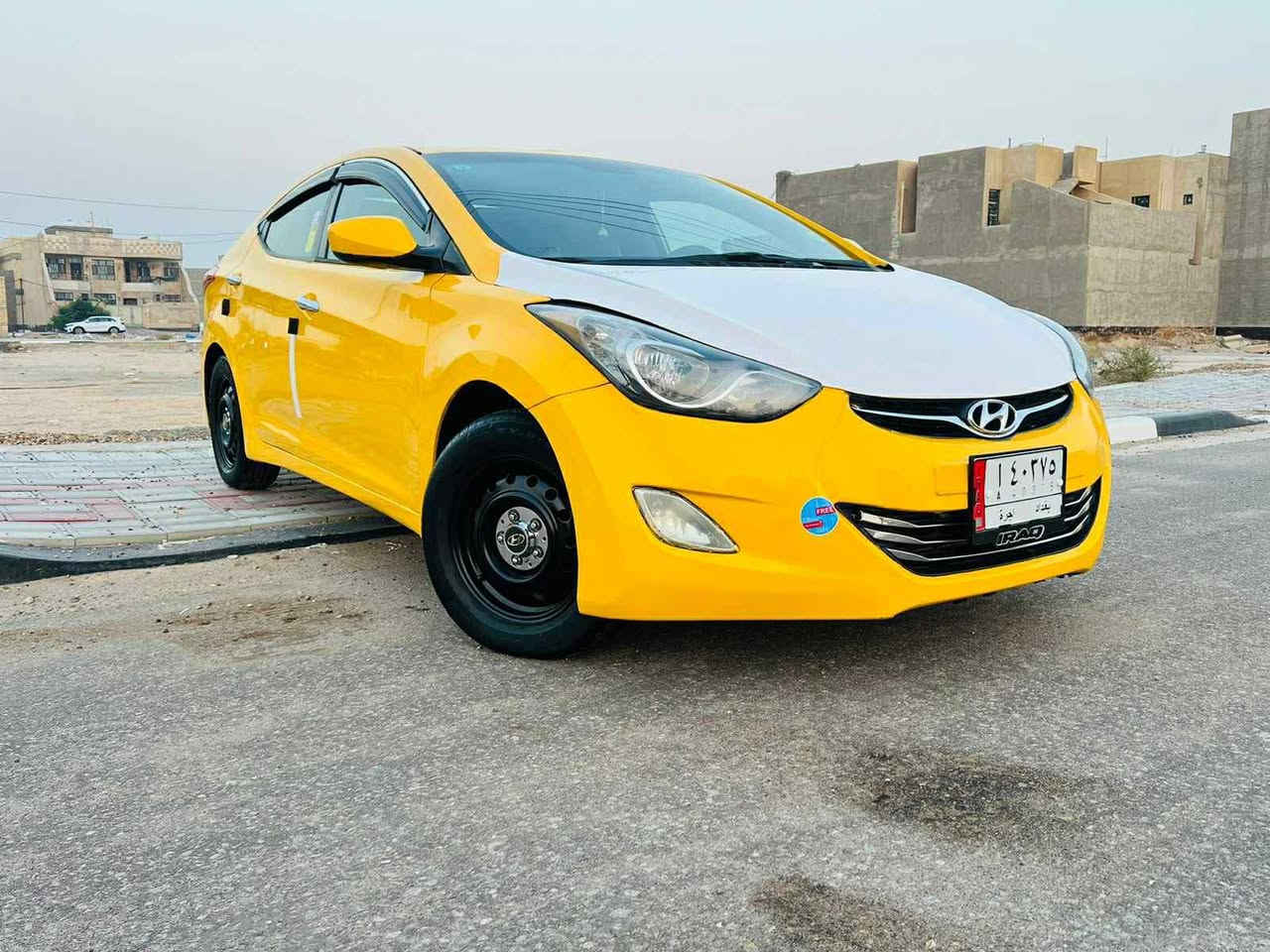 سلام عليكم البيع هونداي النترا موديل 2013 وأرد أمريكي حادث جاملغ فقط  ولباقي مكفولة كفالة عامة اليبل وآحد سيارة جديدة وجاهزة من كلشي تبريد ثلج حدادية تخم تاير كير ومكينة 1800 مكفولات شاشه تحكم ستيرن زنون سنوية ماصاقطه رقم بغداد هيه غرامات مصفرةالسعر95 وبيها مجال الأستفسار علا رقم *********** مكان سيارة كربلاء مكلف بلنشر
