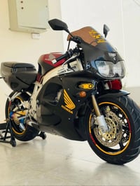 هوندا CBR919 • موديل ٢٠٠٥ • اوراق كامله