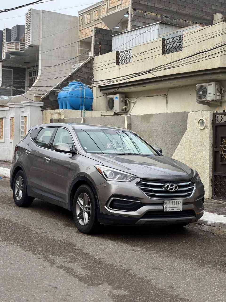 السلام عليكم للبيع أو مراوس مع التيما 20 فوك مع الفرق
للبيع أو مراوس 
سنتافي 2018 السياره نص فول 
يعني قطعتين تبريد كامره خلفي حساس أمامي خلفي تحكم استيرن معروفه مواصفات
3 انضمه قياده سبورت وايكو وعادي 
السياره نقص بس بوليش حلوه ومال بيت 
محرك كير صدر كله مكفول 
رقم ديالى بسمي مشروع وطني 
(( حادث بجم كبس وصندوك كبس بس باب السايق وجاملوغ وبأب امبدل ابلادي نفس اللون شركه فقط بدون ايرباك )) 
وماشيه 67 
أي استفسار اتصل وتدلل
*********** واتساب هم
