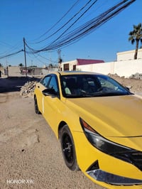 النترا موديل ٢٠٢٢ سياره جاهزه بغداد  فتحه   محرك ٢٠٠٠ منظومه غاز السعر...