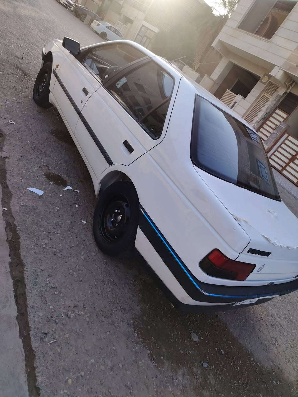 بيجو ٤٠٥    12.  مكفوله  للمراوس


**إذا كنت صاحب هذا الإعلان وتريد حذفه لأي سبب، رجاءا أرسل رسالة إلى الدعم الفني**