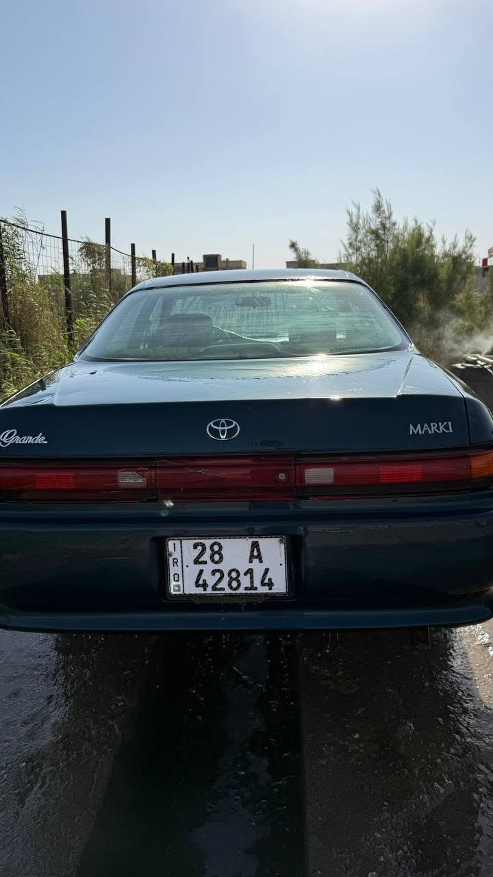 السلام عليكم
مارك نفخ رقم انكليزي مكينه وكير جدد
گصه جنطه السياره جاهزه 
السعر 35 بيها مجال قليل حك الجيه
العنوان :البصره القرنه 
***********
