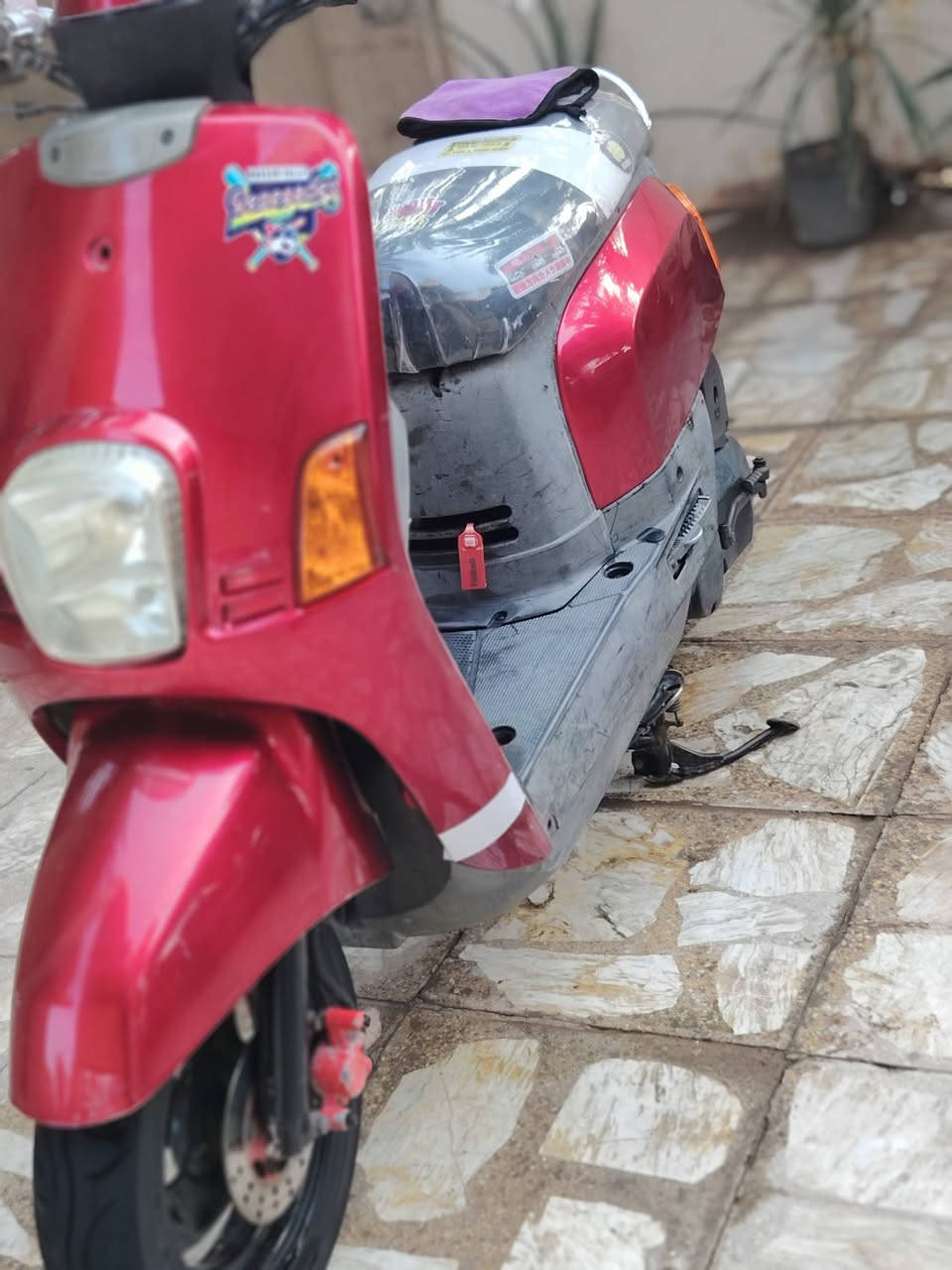 سلام عليكم 
للبيع دراجه بوليس ما مفتوحه 
مكان دوانيه قضاء المهناويه 
رقم ***********
