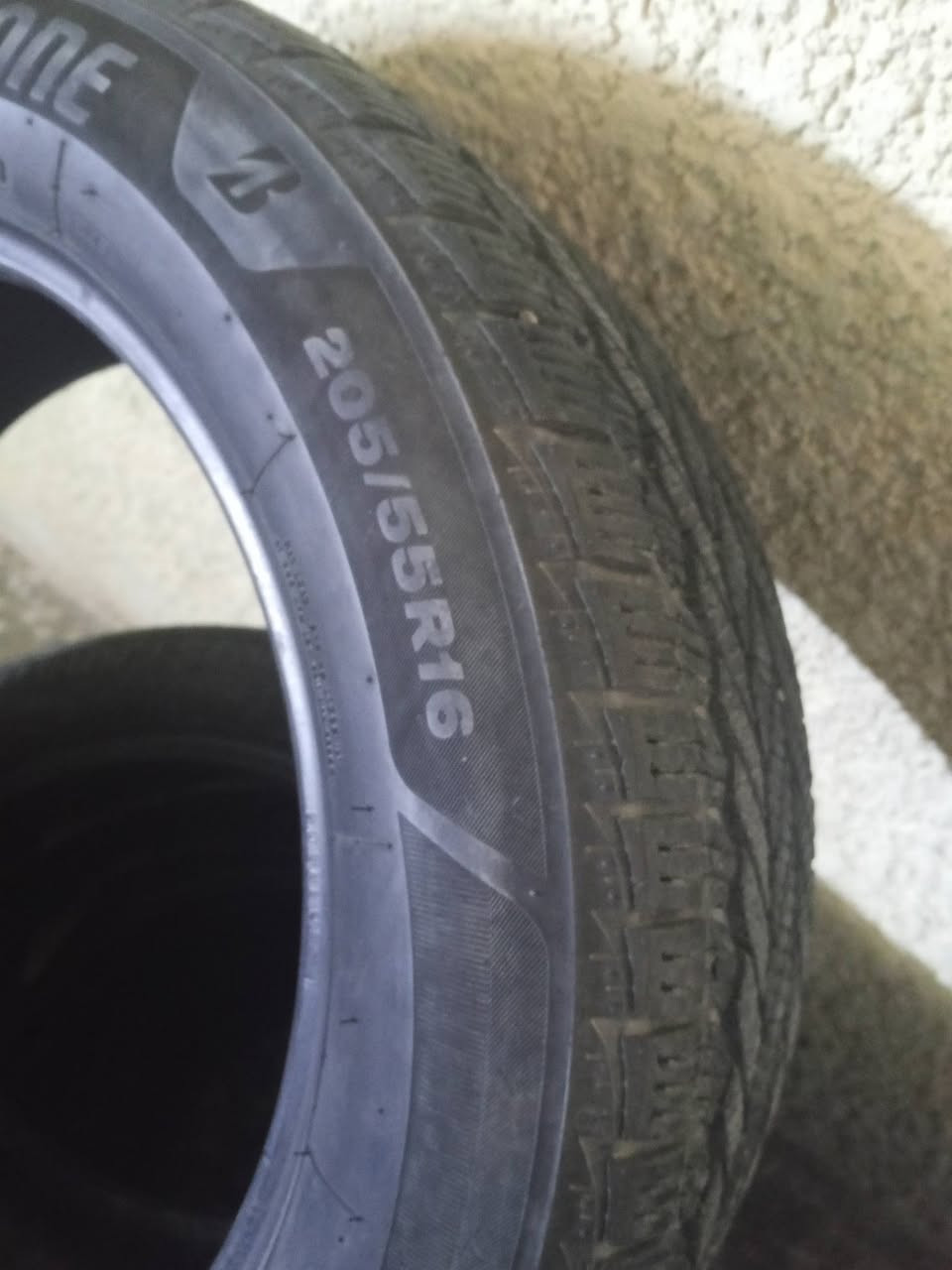 سلام عليكم عندي تايرات عدد3برجستون مال النترا16/55/205...
السعر الزوج25الف
بغداد حي الجهاد ***********
