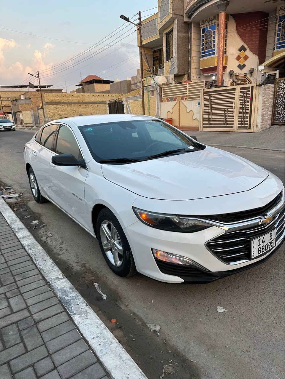 ماليبو وارد أمريكي 2023

رقم بصره حره تحويل ثاني يوم

ضربته بس بلبنيد وراجع بارد وبلعراق صار بيه بارد بلمدكر لامامي لايسر ولايمن كد شبر كفاله من الصبغ والتبديل والفتح مكفوله لغد وشاصي

ماشيه 29 ميل

السياره جديده وجاهزه 

مكينه كير كفاله 

السعر 140 وبيه مجال

*********** البصرة, العراق
