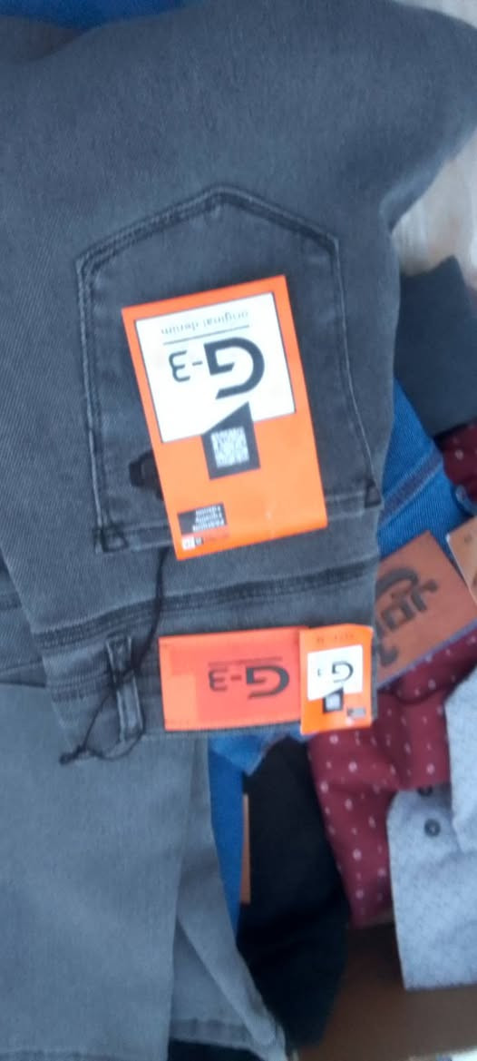 السلام عليكم 
مكلف بلنشر 
بنطلون تركي درجة اولى بسعر 15الف 
قياسات متوفره توصيل 1000دينار جميع مناطق الرفاعي 
راسلنا على الخاص يجيك القياس الي يناسبك


**إذا كنت صاحب هذا الإعلان وتريد حذفه لأي سبب، رجاءا أرسل رسالة إلى الدعم الفني**