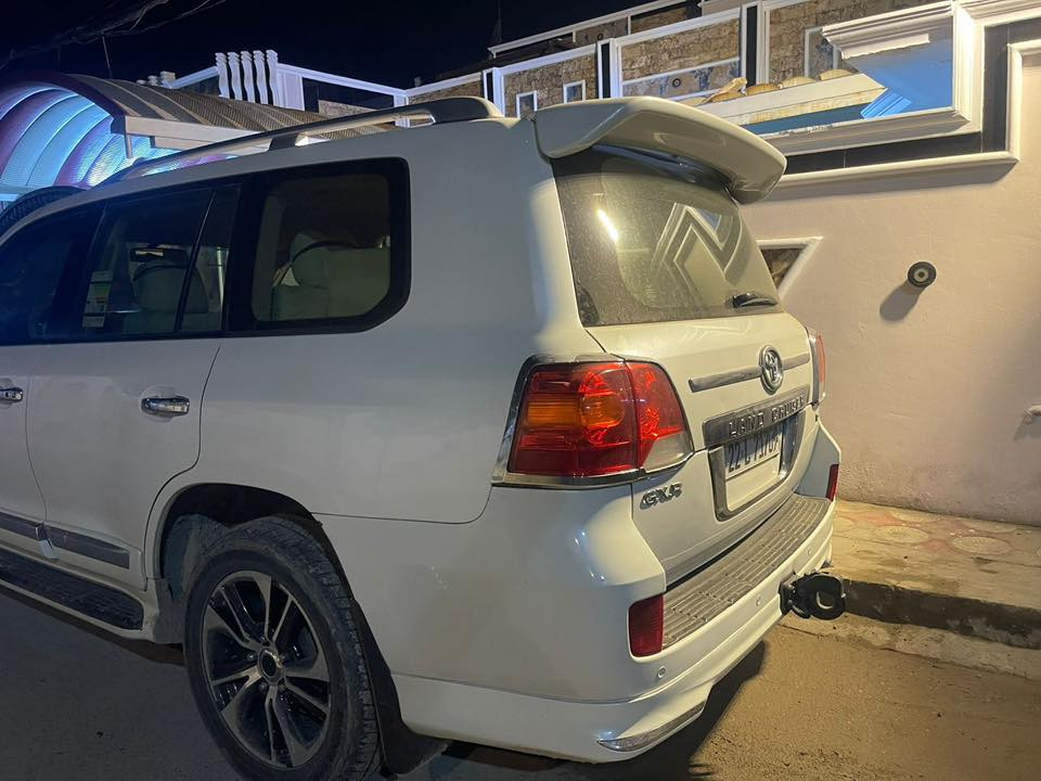 سلام عليكم من رخصت مدير الكروب لاندكروز موديل 2013 بيع أو مراوس السعر 320  العنوان بابل ملاحضه السياره فول موصفات بدون فتحه ***********
