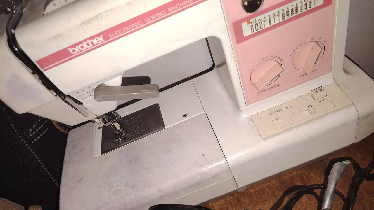 السلام عليكم بنات مكينه جديده مستعمله قليل ياباني اخياط وتطريز
البيع والله ماخذته ب120 اريده 90


**إذا كنت صاحب هذا الإعلان وتريد حذفه لأي سبب، رجاءا أرسل رسالة إلى الدعم الفني**