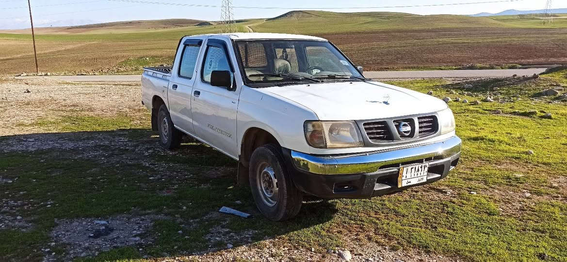 نیسان مۆدیل z2003 مزایدە  گێڕومەکینەوئەکسل شەنسی بەشەرت پێشوودوای کەبسە تەبریدووپاوەرە چوارتایەی لۆک تندوتۆڵ هەمووگیانی لەسەرشەریکە سعر 57گڵا تەنها فرۆشتنە ژ.م***********
*********** دار بنديهكان, السليمانية
