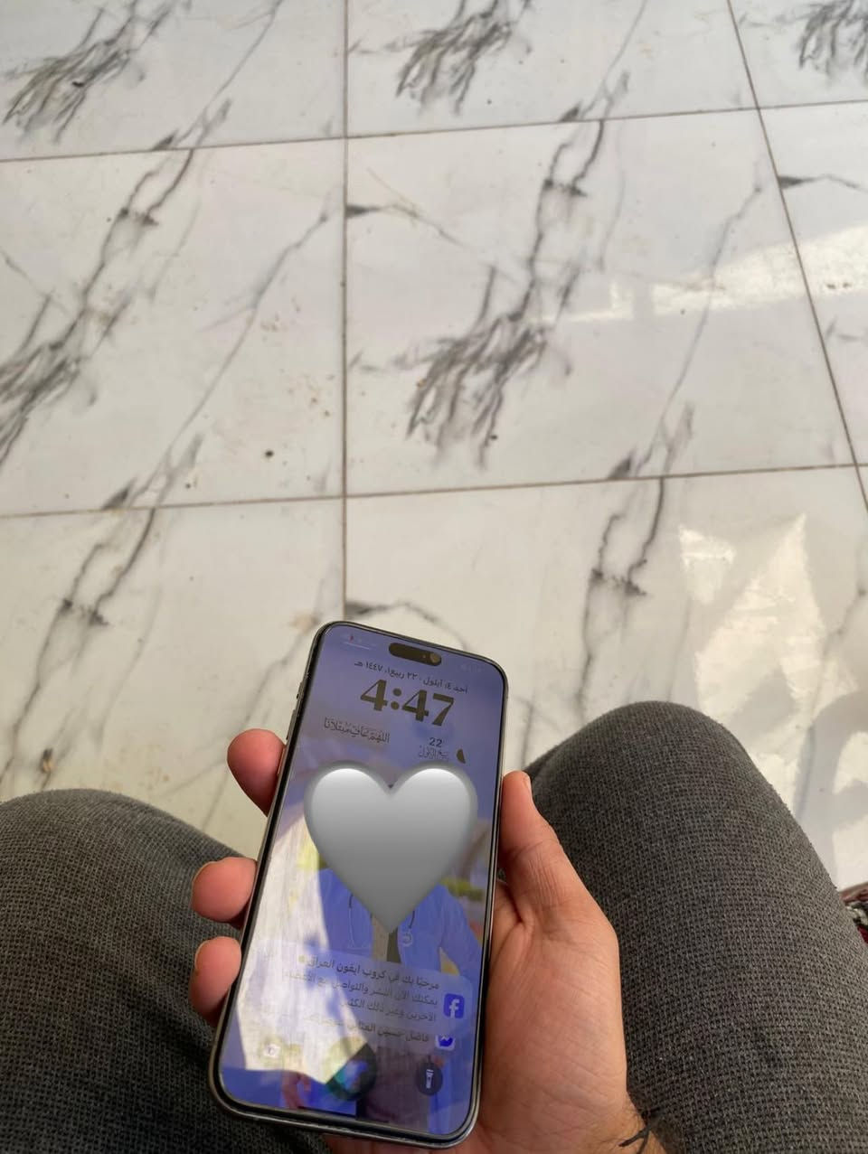 ايفون 15 برو ماكس لون تتانيوم  
شرق اوسط  اعلى نموذج مع جميع ملحقات الشركة*
• ايسم شريحه إلكترونية
ذاكرة 256 بطارية ٨٥ الجهاز لامفتوح ولا مصلح شرط النظافة  بالحاسبة كله نورمال بلادي الجهاز للبيع سعره 920 وبيه مجال مكاني الكوت *********** واتساب فقط .
