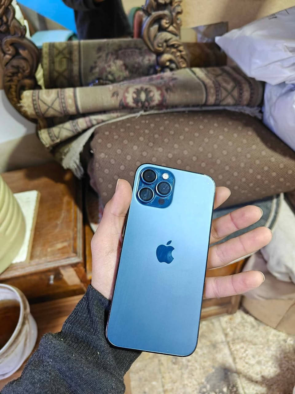 السلام عليكم 👋
ايفون ١٢ برو ماكس 

الذاكره ١٢٨

دبل سيم كارت 

مبدل بطاريه فقط وانطيك شرط بل بطاريه شهر 

الجهاز حيل نضيف 

فيس إيدي شغال 

الكامره دمعه 

السعر ٣٧٠ وبي مجال للطيبين أبو ال ٣٣٠ لااتعب نفسك

مكاني موصل حي الحدباء 

للاستفسار خاص أو ***********
