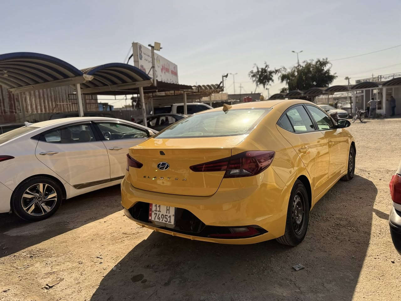 سلام عليكم
2020
النترا للبيع وارد امريكي حادث فقط جاملغ  وشويه من البنيد صور الحادث داخل المنشور بدون لغد شاصي 

مكفوله من لدواخل 

كير مكينه مكفول 

رقم بغداد بسمي 
سياره دوشمه جلد 

تخم تاير صدر جديد 

جاهزه  بل منشور وصور الحادث 

السعر  125 وبيه مجال اتصال ***********
