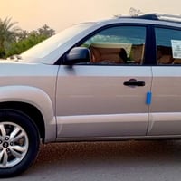 توسان • ٢٠٠٩ • فور ويل