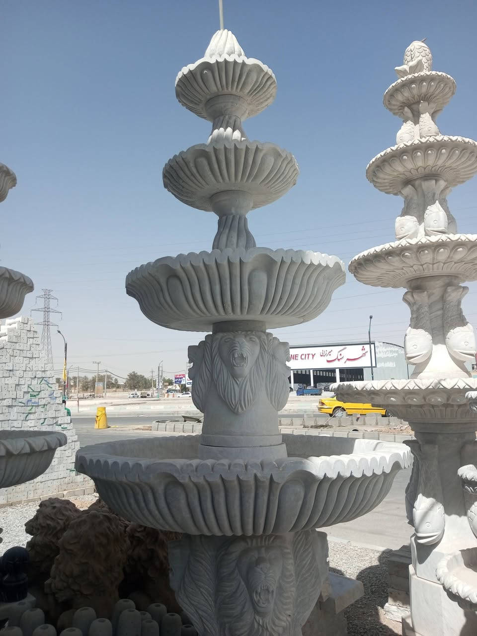 اعمال فنيه من كوادر متميزه عطر الياسمين لتنفيذ الحدائق العامة والمنزلية ومنظومات السقي والشوايات والنافورات المودرن 
***********
