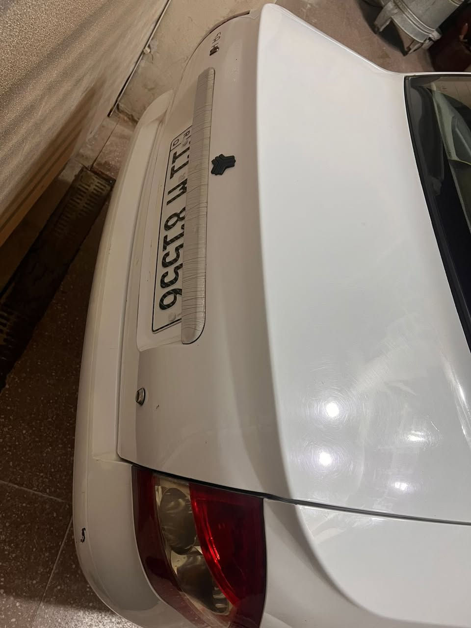 سلام عليكم للبيع موديل 2013 مكفولة شواصي تخم تاير تبريد محرك كير خير من الله سيارة مال بيت سيارة مكاني بغداد ￼*********** مراوس ترهم
