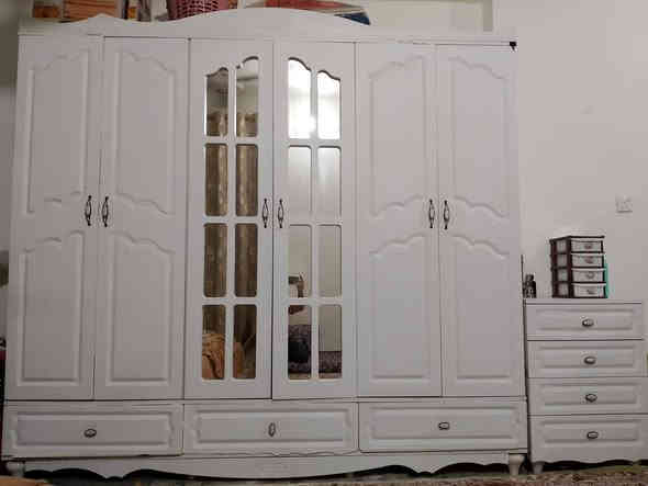 السلام عليكم ورحمه الله وبركاته
غرفة نوم تركيه مستعملة للبيع بسعر مناسب جدا 400 الف،مكاني كربلاء الرقم ***********
