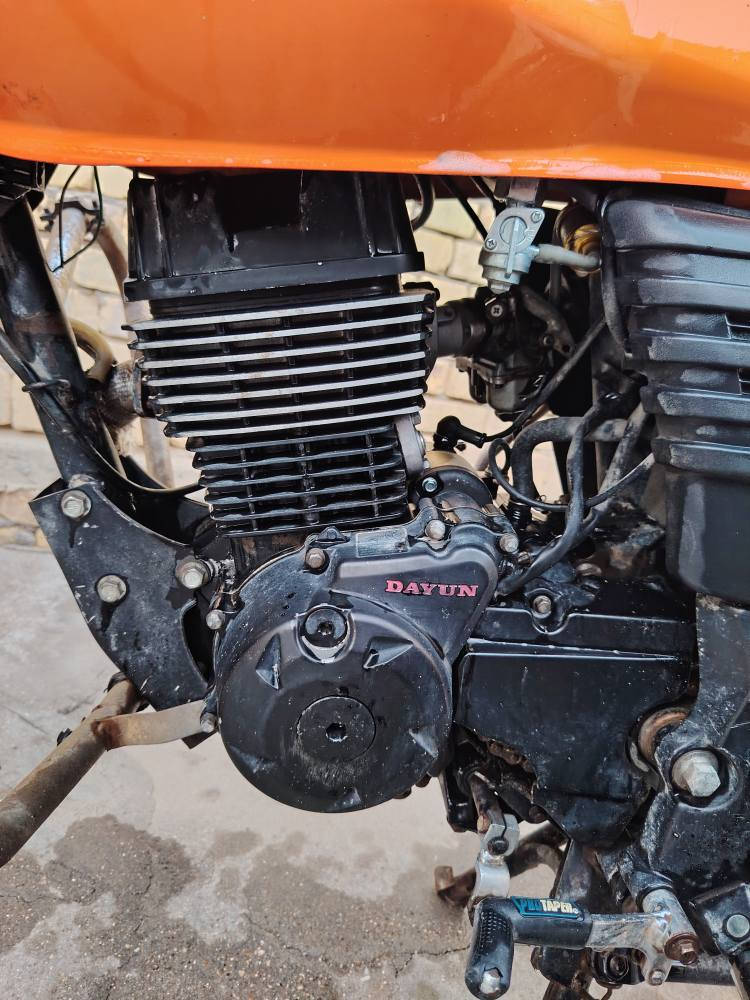 سلام عليكم دايون لايتي موديل 22 محرك 200 مرقمه بسمي سعر 1650 مكاني الناصريه المركز رقمي *********** ناصرية, ذي قار
