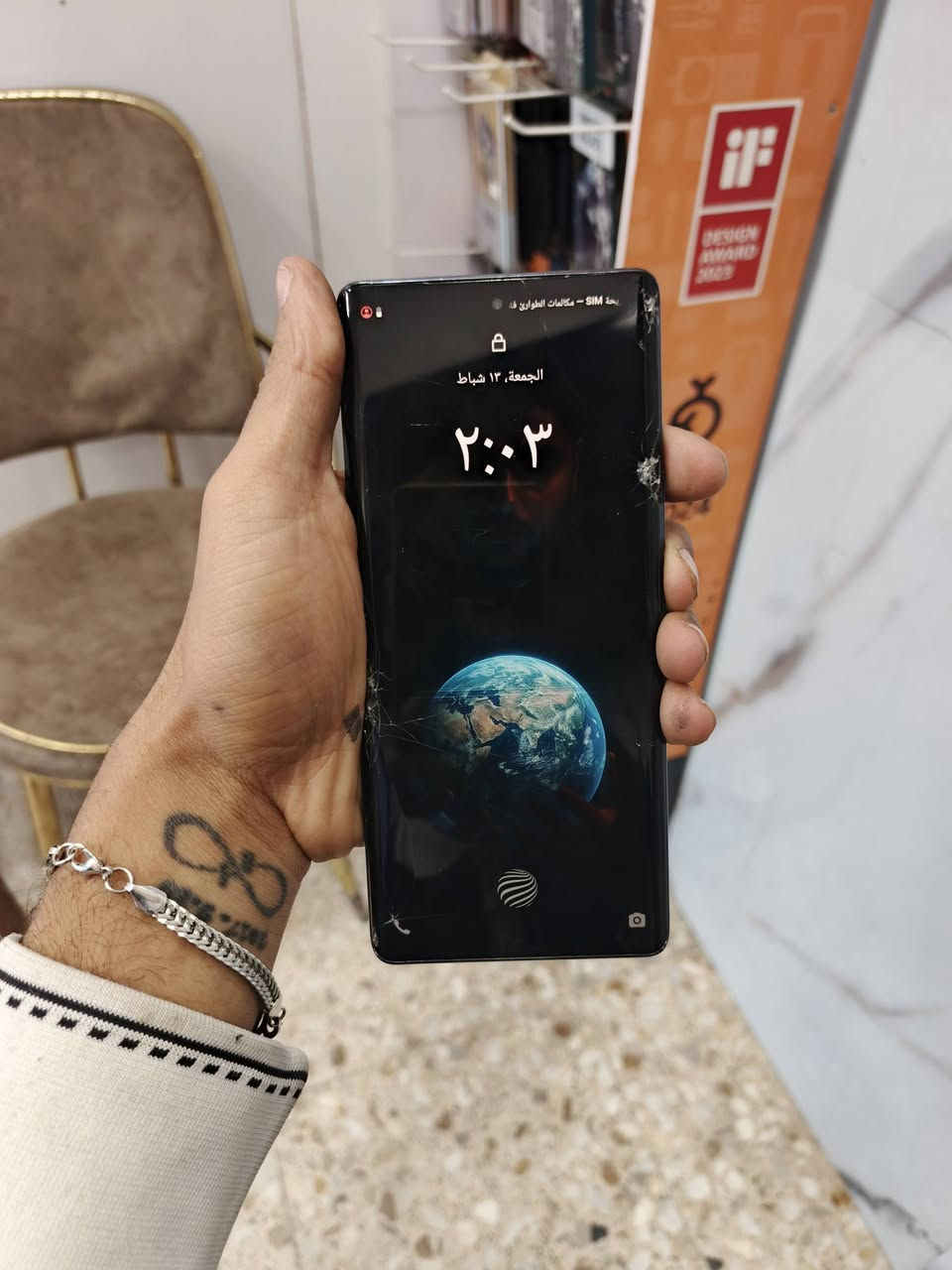 السلام عليكم فيفو واي 29 لايت ذاكره 256 الجهاز بي رمز وشاشه مضروبه فقط للبيع استفاده من غراض الجهاز الشراي يراسلني ***********
