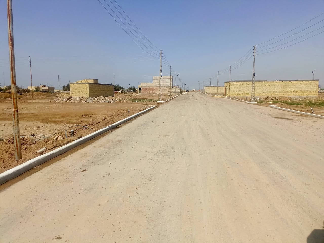 سلام عليكم ورحمه الله وبركاته قطع  اراضي للبيع في بوب شام قريبه علا شارع  شعب حسينيه  سند 25  
خدمات مي مجاري كهربه تبليط كله كامله
سعر يبدي من 7 مليون للاستفسار الاتصال ***********
