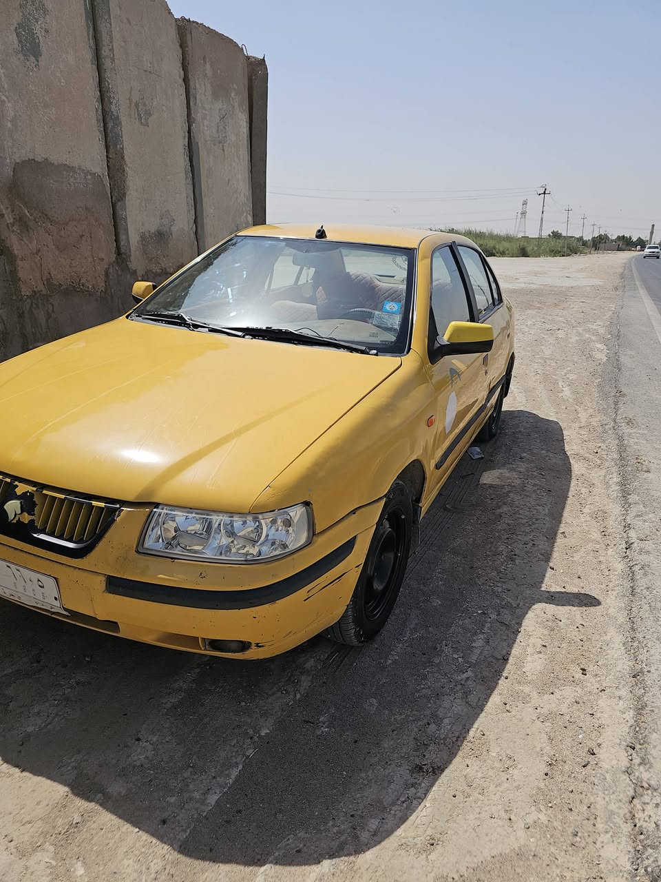 سلام عليكم سمند موديل 11 سنويه ل29 مصفره هيئه وغرامه
تخم تاير حداديه جديده 
باتري جديد مكينه تخبل
كير توني شاده 
كهربائي, كله شغاله بس كيلو متر وكف عندي 
راعيه بلحمزه اكعدك وياه سعر 26 وبيه مجال 
***********
