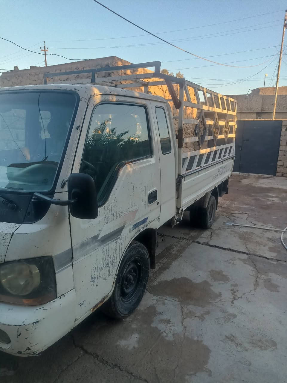 السلام عليكم
يوجد كيا بزون موديل ٢٠٠٢ أم الحاكيه  رقم صلاح الدين انكليزي 
سنويه لشهر الثامن ب٢٦ سياره كامله كير محرك اكسل شاصي شرط السعر ٧٣ بيها مجال حك الجيه العنوان بيجي 
للأستفسار ***********
