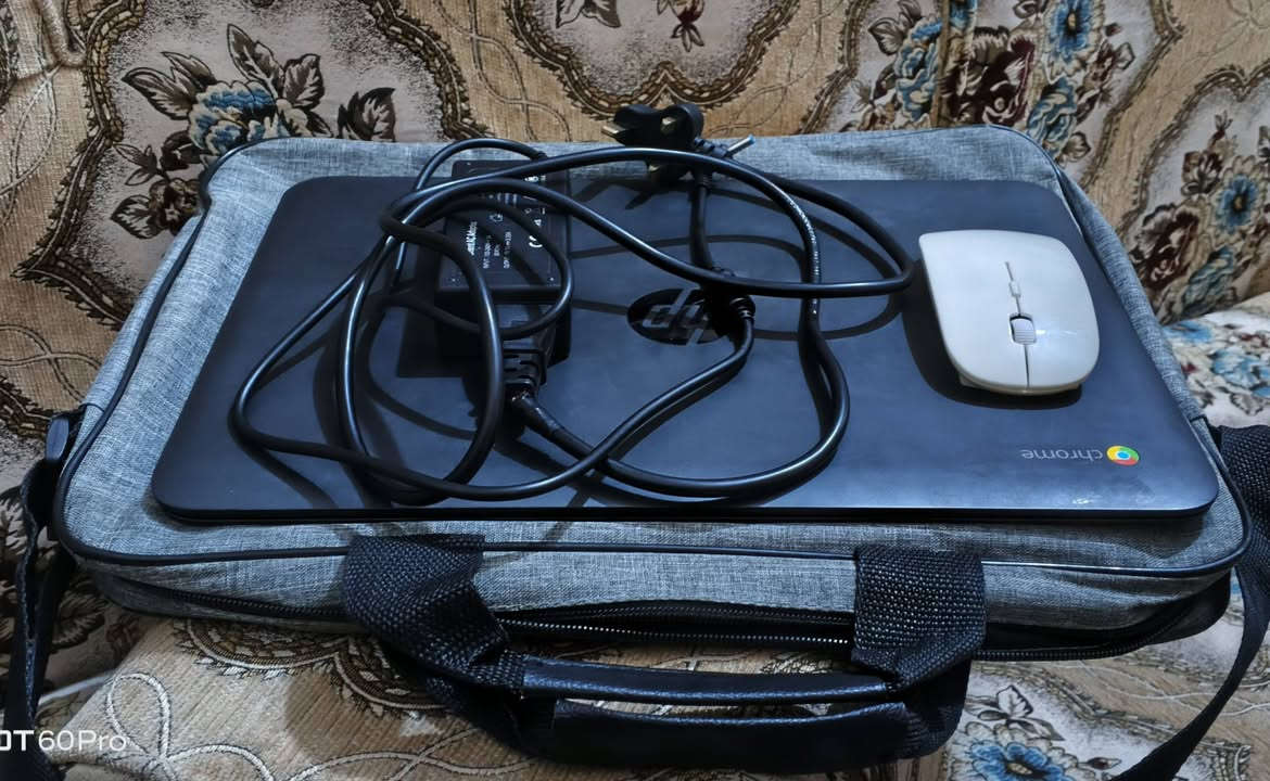 السلام عليكم 
حاسبه لابتوب للبيع
مثل ما موجود بالصور
ذاكره 32 
مع ماوس مع شاحنة مع جنطه


**إذا كنت صاحب هذا الإعلان وتريد حذفه لأي سبب، رجاءا أرسل رسالة إلى الدعم الفني**