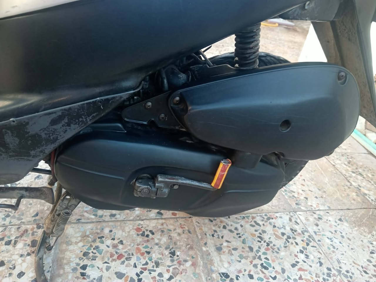 سلام عليكم شباب دراجه للبيع دراجه سازوكي جنطه دراجه تخبل مكينه شرط نعومه وشلعه ومعدل ب٥٥ شرط تأيرات جدد ودراجه مفتوحه بس بوشه وبستم وكفراتهاا ماموحدات وسعر ١٣٠ بيهاا مجال قليل جدن ومكان حولي الاف دار شراي خاص *********** الشراي يتصل واتساب بيع فقط
