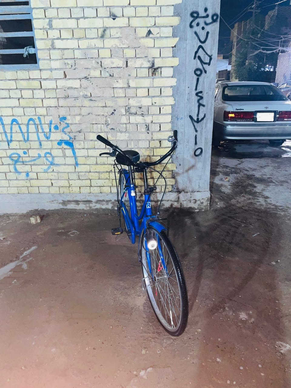 سلام عليكم
بايسكل البيع 
موديل 16
بي تكحيل قليل 
لون ازرق طوخ 
العنوان نجف الاشرف المطار شارع السبيس 
السعر خاص


**إذا كنت صاحب هذا الإعلان وتريد حذفه لأي سبب، رجاءا أرسل رسالة إلى الدعم الفني**