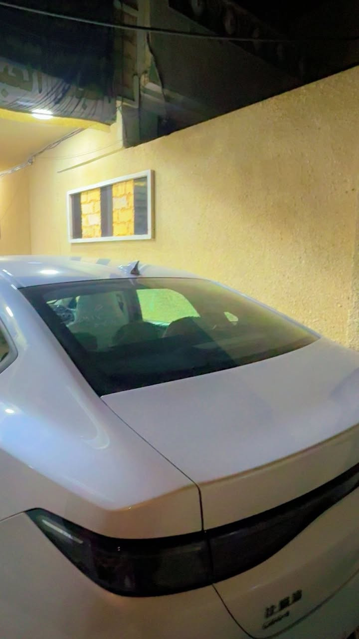 سلام عليكم
بي ويدي 
مديل 2025 
سيل فايف 
ماشيه 5 تالف 
حقيقي 
سعر 128  بيه مجال حك جيه 
بكان بغداد. 
***********
شراي دك اني خادم
