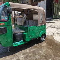 للبيع تكتك موديل22 بغداد الحسينيه الراشديه مقفول رقم  07728734037
