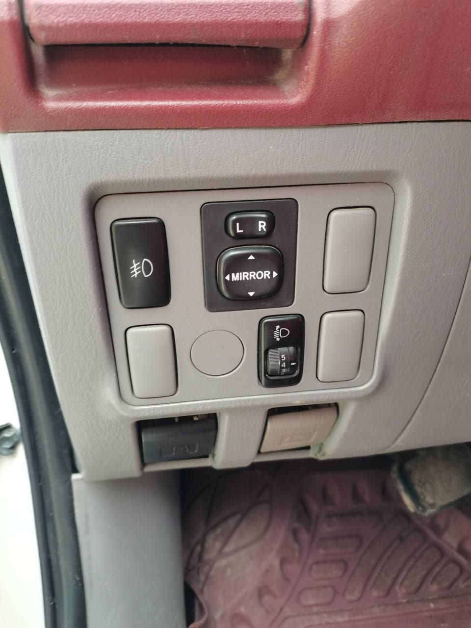 توێتا هایلۆکس 🇸🇦مەرزیە ،تۆماتیکی دەبڵ ئەکسڵ،بێ بۆیاخ بێ لێدران، مۆدێل ٢٠٠٩.سعودی، ناو سورناو فۆرمیگا،بتڵ ،جام کارەبا ،ئاوێنە کارەبا،دەبڵ ئێرباگ،ABS،حاسەی دواوە ،سەنەوی نوێیەتا ۲۰۳۰، هەزەو ڕەقەمی تازەیە تەقەو ڕەقەی نیە بەناوی خۆمەوەیە ماڵی دۆستە، مەکینەو ئەکسل و دەبڵ ئەکسل بەشەرت . نرخ١٨٣ سۆنەری دانراوە
***********
***********
