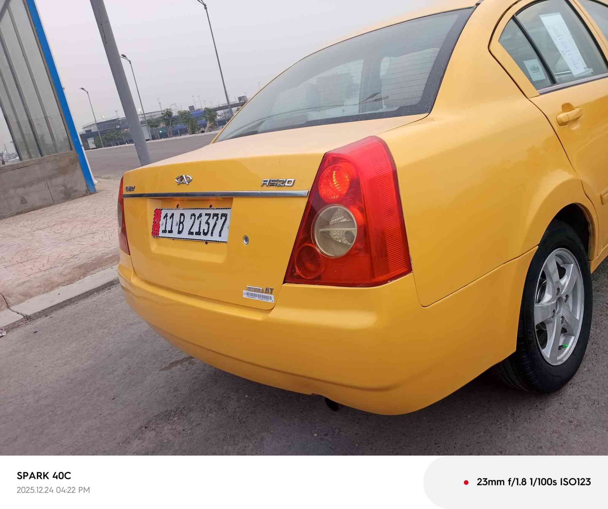 سلام عليكم ورحمة الله وبركاته موديل 2011 اخوان شيري A5 كير ومحرك كامري حجم 2000 كامري المرغوب لا صرف ولا بخار صدر امامي اخلفي جديد تخم تاير جديد كهربائيات كلهة شغالة غرفتهة نضيفة سنوية جديدة هيئة وغرامات مصفرة رقم بغداد انكليزي مشروع وطني تبريد ثلج ترايهة كلش ناعم وشلعتهة فول مشط سترين جديد سيارة كل نقص مبيها مكفولة من ضربة وتبديل فقط بيها مكانات صبغ اثر خياس لا ضربة ولا تبديل تعمير درجة اولة العنوان بغداد العبيدي الرقم الشراي يتصل *********** 
*********** السعر 45 وبيها مجال انشالله
