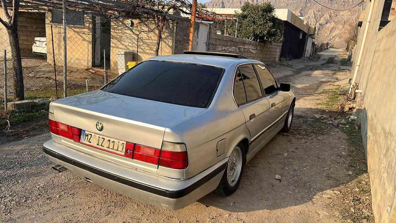 ماشەاللە لە مالی هەموو لایک
بۆ فرۆشتن ئەوروپیbmw🇩🇪
منەفێست ئیبراهیم خلیل ئەسلی بەشەرت دەدەم گێرو مکینە کارەبایات هەموی بەشەرت فول فول سلایت تەبرید سارد و گەرم موس و براوە بەشەرت شاخل تۆماتیک ٥٢٥ لەسەر دەقی شەریکە ماوتوە ***********مۆدیل١٩٩٢ أربيل, العراق
