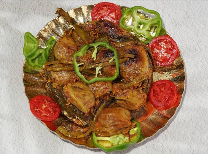 @إشارة @دجاج الفهد## 🐔
العنوان/ بغداد نزلت جسر الخطيب 
ارقام التوصيل 
***********
***********
واتساب /اتصال
