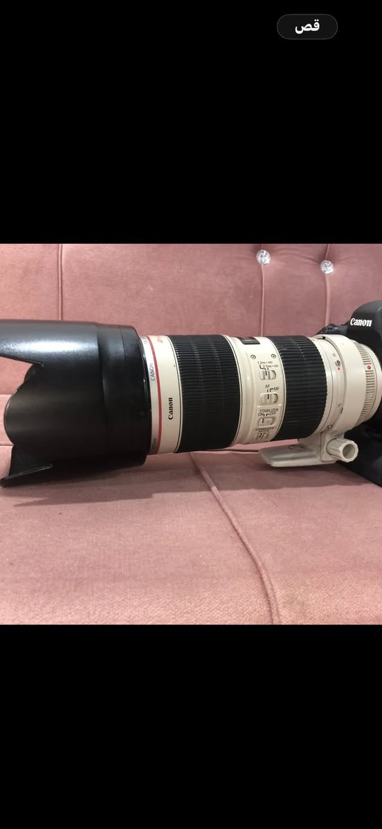 عدسة كانون 70-200 رياضي
فتحة عدسة 2.8 
دبل ستبلايزر
نضافة 90‎%‎ 
ضمان الشغل 
تواصل وتساب ***********
