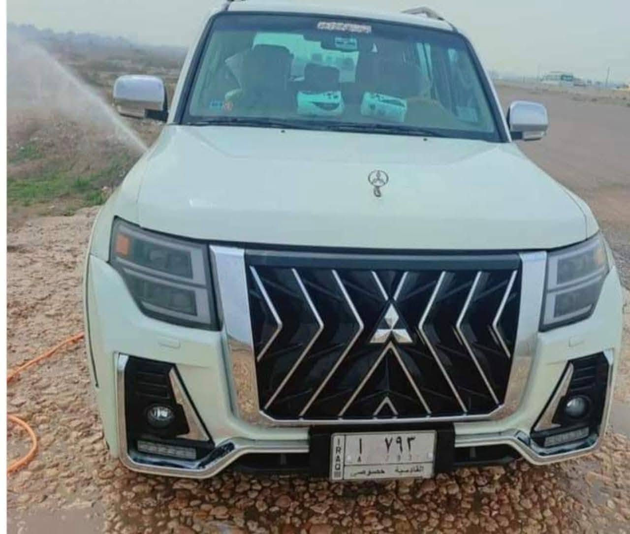 باجير ٢٠٠٩ محدثه 
شكل لكزز 
 تحديث درجه اوله حبتور بيها بنيد صبغ  والباقي مكفوله
فول مواصفات 1/1 محرك 300 

المواصفات : 
1(. تحكم ثلاث جهات 
2(. كشنات جلد بيجي 
3( كشنات مامية 2 كهرباء  
4(فتحة سقف 
5(. ثلاجة 
6(مرايات شفط اشاير بل مري
7( يدات والمري نيكل
8(زركات لايت 
9( فورويل ٤ 
10( دمامات خلفية 
11(شاشه 
12(حساسات 
13(مانع انزلاغ
14(مثبت سرعة 
15(تبريد ٣ قطع 
16(سبعة ٧ راكب 
17(بلجكترات زينون
18(لايت زنون صلي 
سيارة ما بيها اي نقص
رقم قادسية موميز سعرها ١١٨
تفاصيل اكثر موجود واتساب او ماسنجر على رقم ***********

#باجيرو_2009
