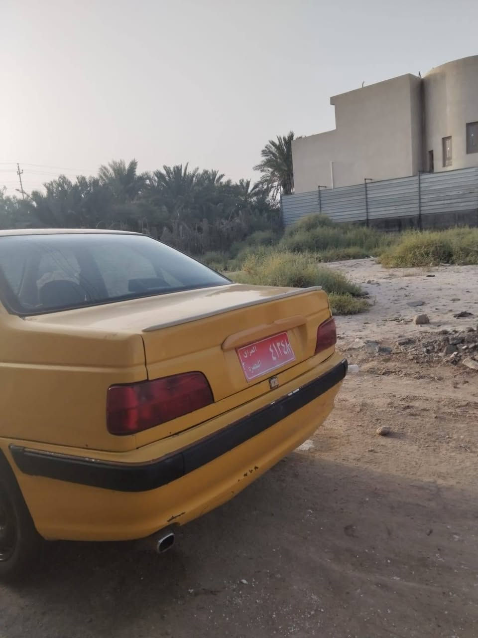 سلام عليكم سياره للبيع البصره ابو الحصب السعر ٢٠   ***********
