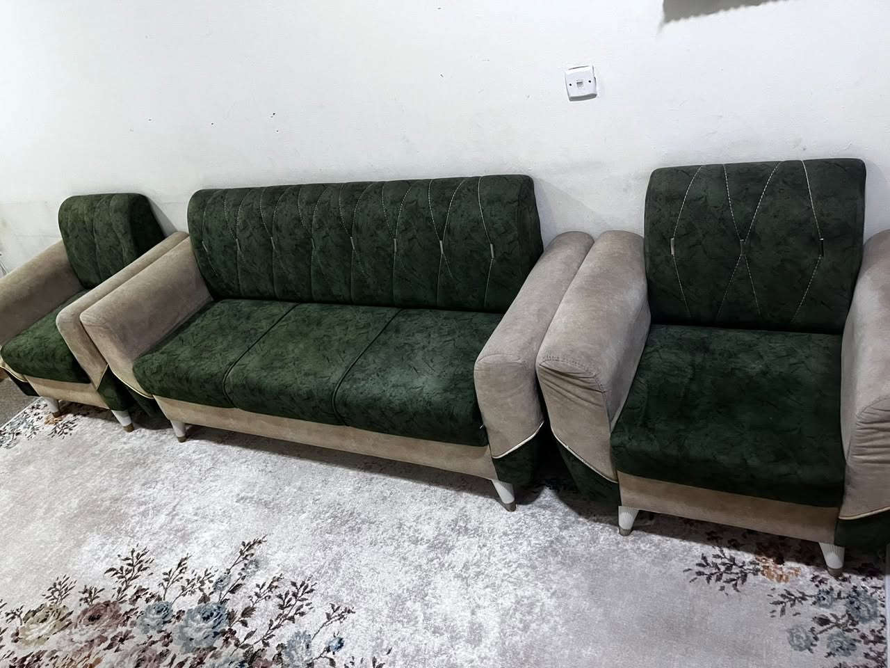 تخم للبيع نظافه 100% مثل الصور ضبط 
٢٥٠ وبي مجال بسيط 
كربلاء


**إذا كنت صاحب هذا الإعلان وتريد حذفه لأي سبب، رجاءا أرسل رسالة إلى الدعم الفني**
