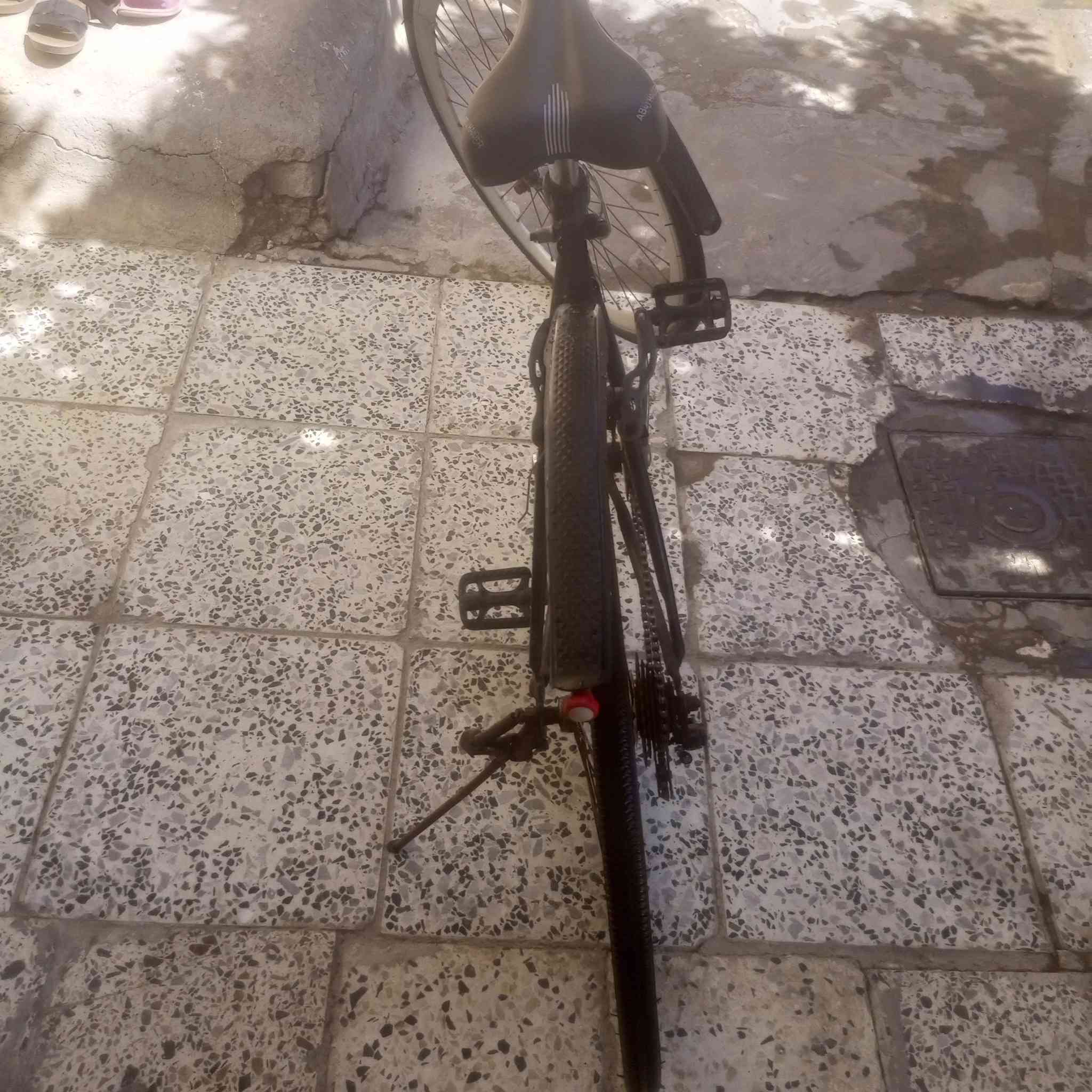 السلام عليكم بايسكل للبيع c700المكان بغداد البياع الشرطة الخامسة السعر 60 وبيه مجال ***********
